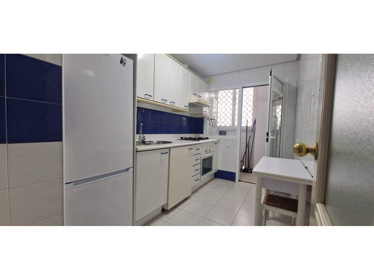 2 bedroom Apartment for rent in Torremolinos with pool garage - € 1,000 (Ref: 9523773)