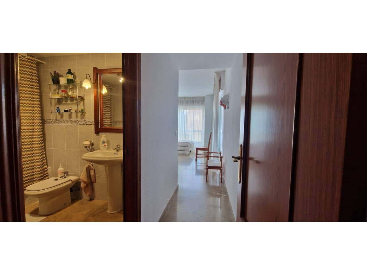 2 bedroom Apartment for sale in Benalmadena with pool garage - € 379,900 (Ref: 9560948)