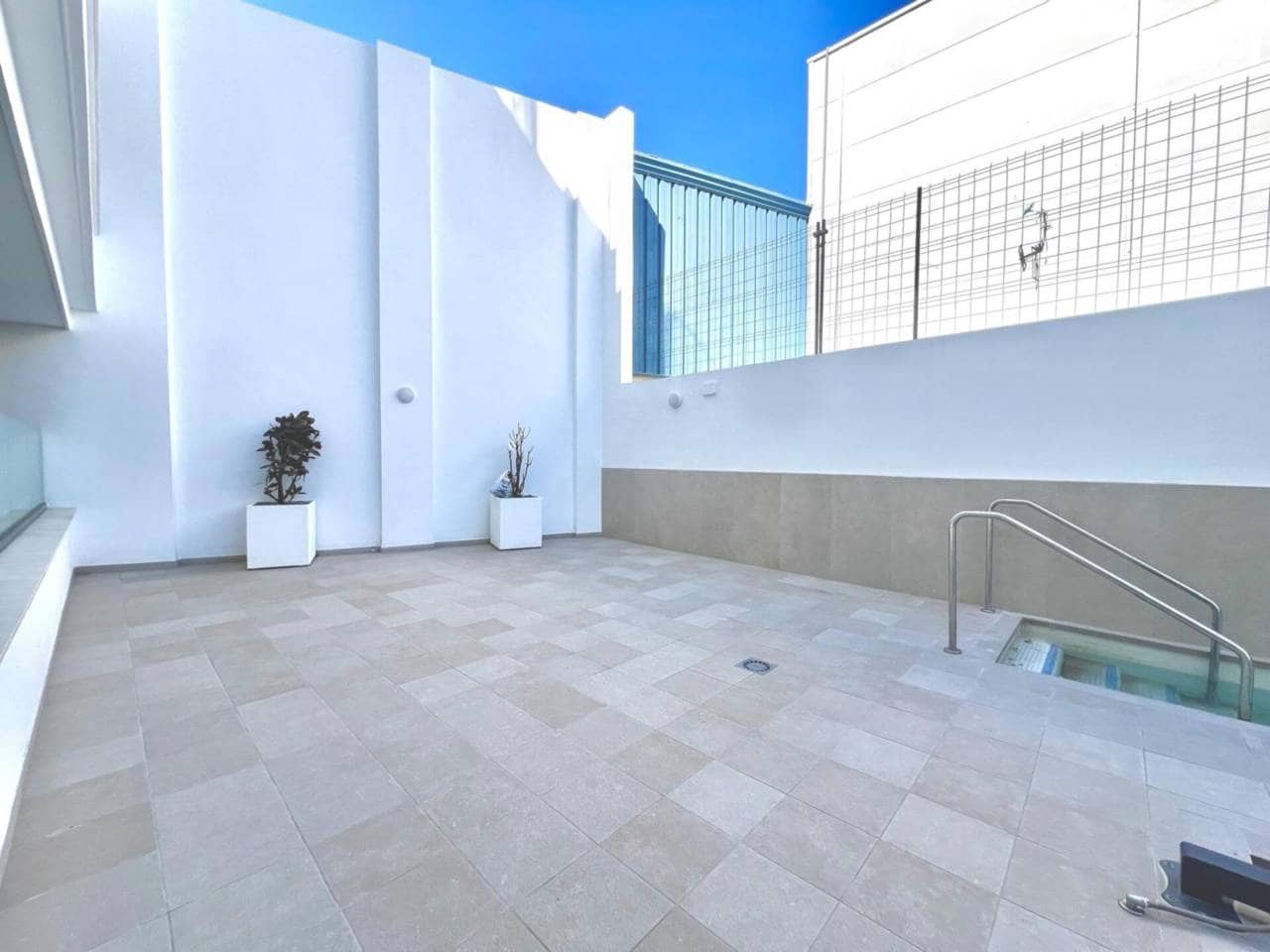 2 soveværelse Lejlighed til salg i Mijas med swimmingpool garage - € 305.000 (Ref: 9560949)