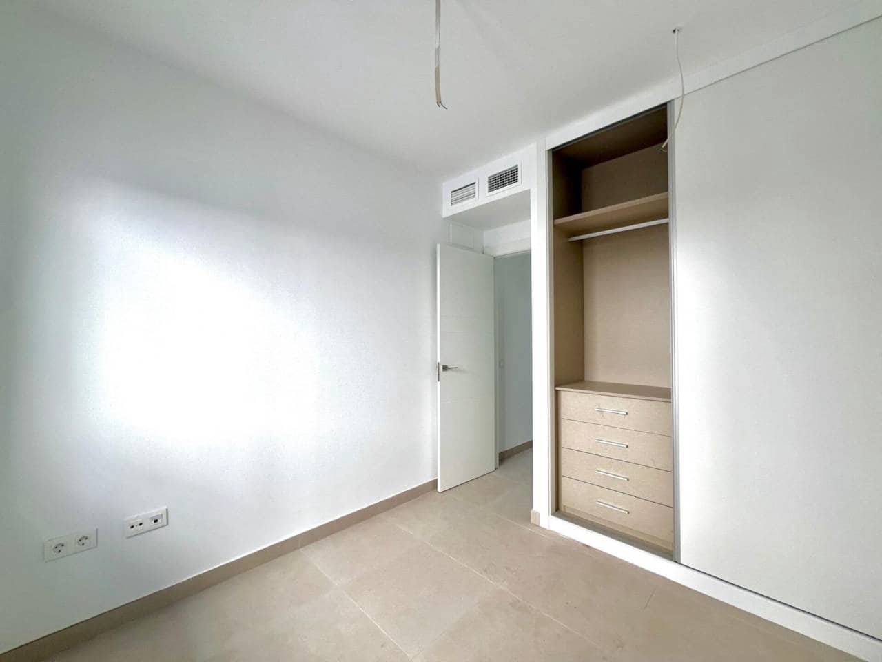 2 soveværelse Lejlighed til salg i Mijas med swimmingpool garage - € 305.000 (Ref: 9560949)