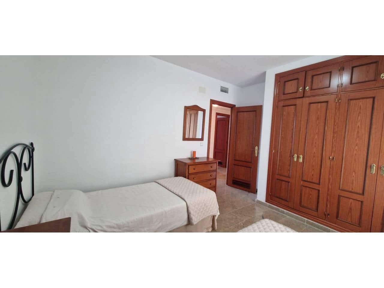 2 sypialnia Penthouse na sprzedaż w Benalmadena z basenem garażem - 399 000 € (Ref: 9564187)