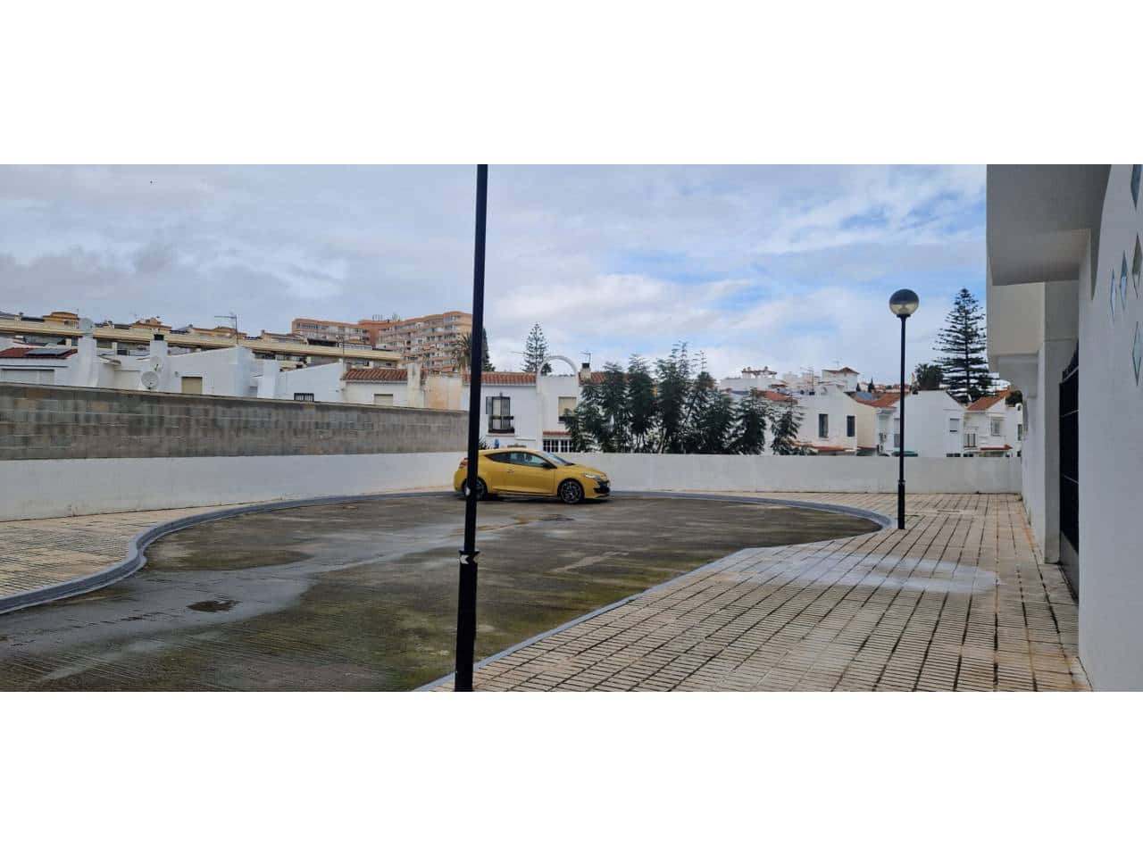 2 sypialnia Penthouse na sprzedaż w Benalmadena z basenem garażem - 399 000 € (Ref: 9564187)