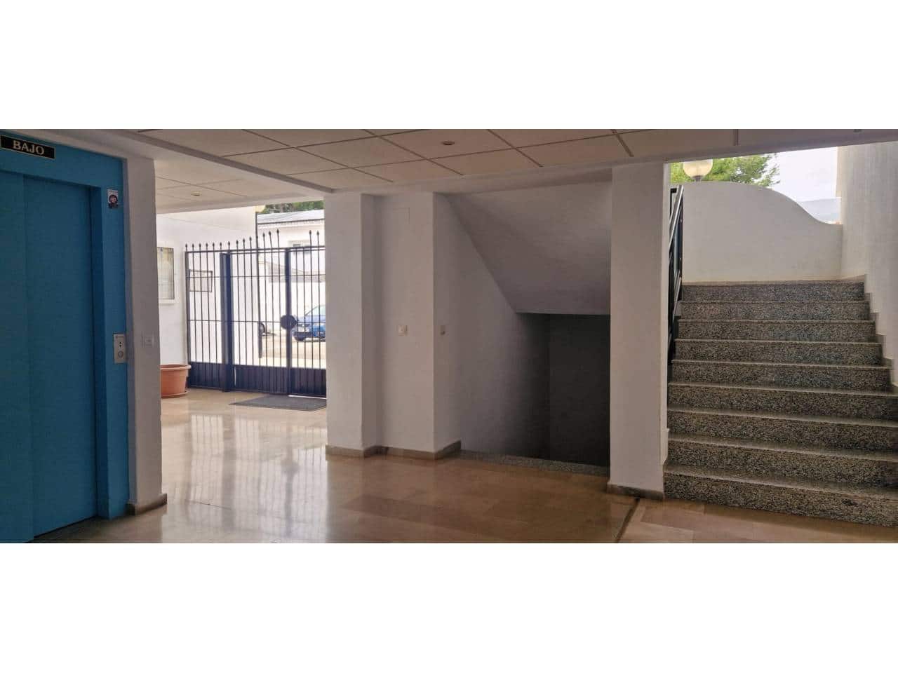 2 sypialnia Penthouse na sprzedaż w Benalmadena z basenem garażem - 399 000 € (Ref: 9564187)