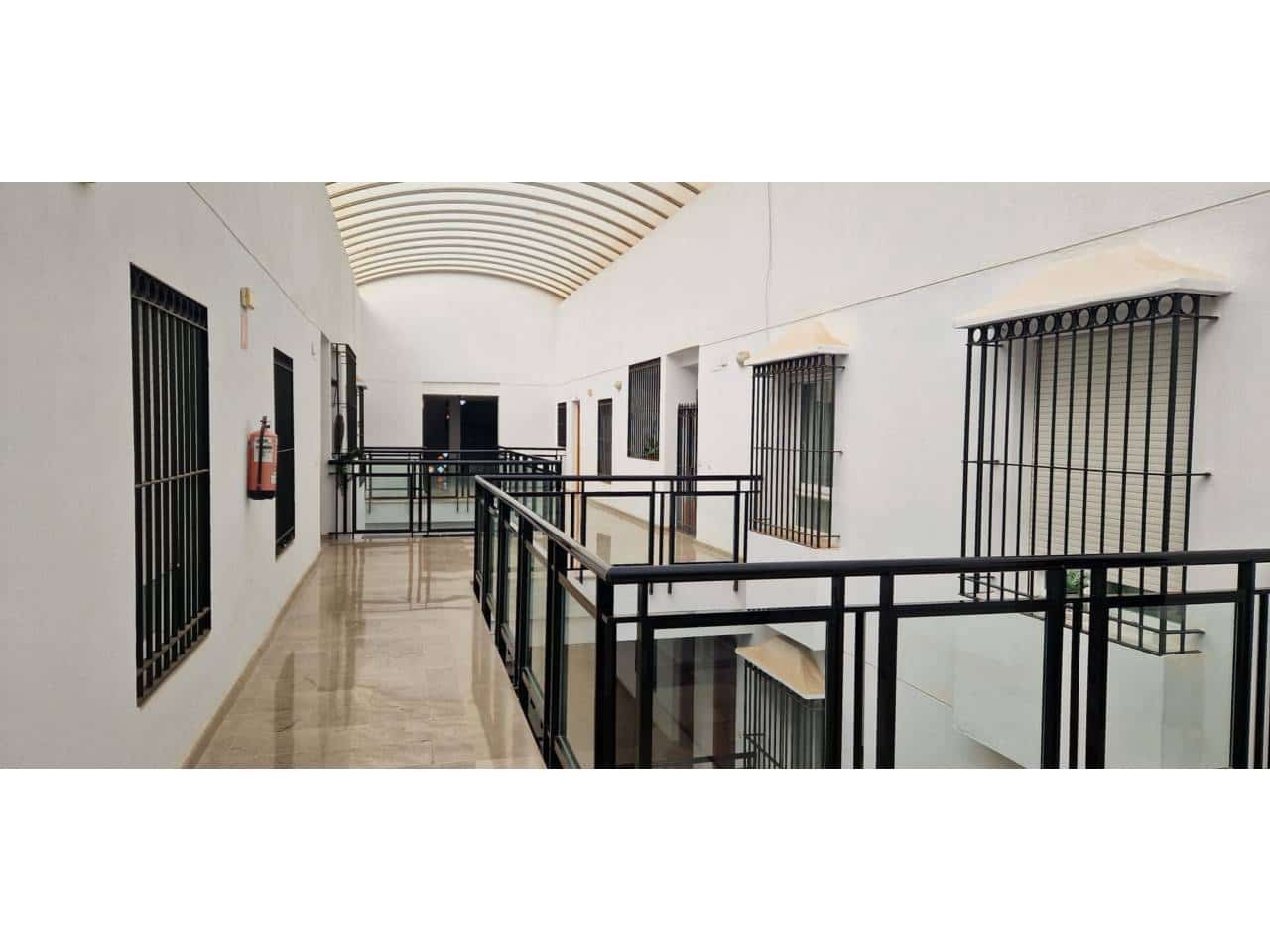 2 sypialnia Penthouse na sprzedaż w Benalmadena z basenem garażem - 399 000 € (Ref: 9564187)