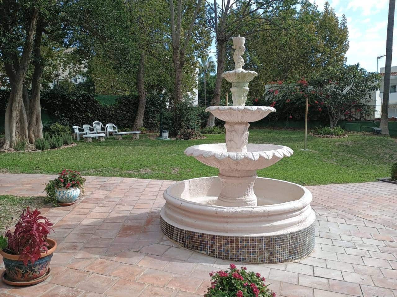 2 bedroom Apartment for rent in Torremolinos with pool - € 1,200 (Ref: 9592243)