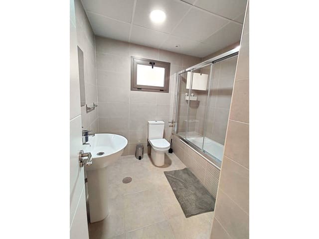 Appartement de 3 chambres à louer à Mijas avec piscine garage - 1 700 € (Ref: 9655580)