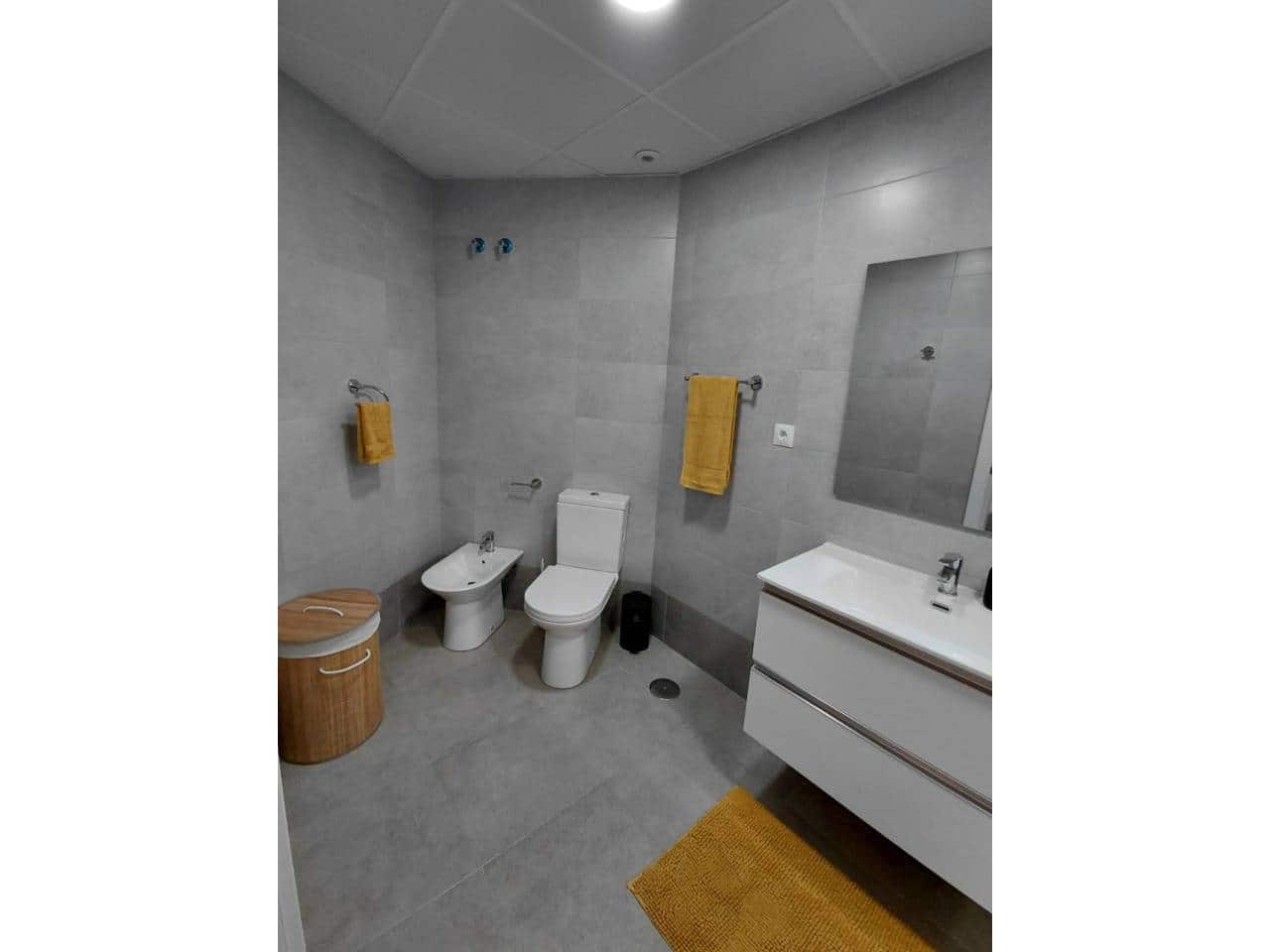 Appartement de 3 chambres à louer à Mijas avec piscine garage - 1 700 € (Ref: 9655580)