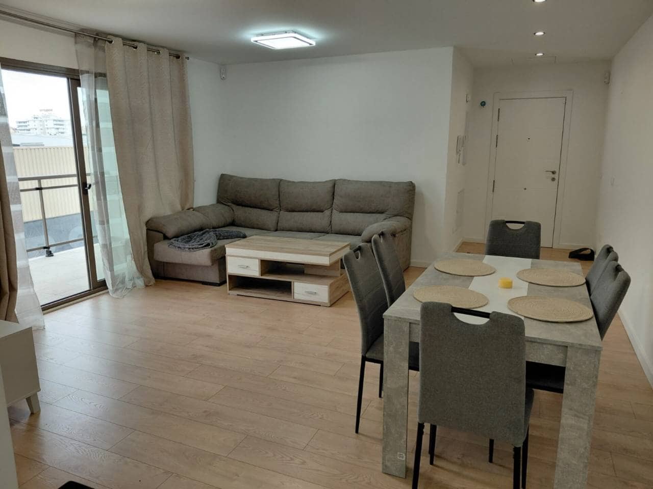 Appartement de 3 chambres à louer à Mijas avec piscine garage - 1 700 € (Ref: 9655580)