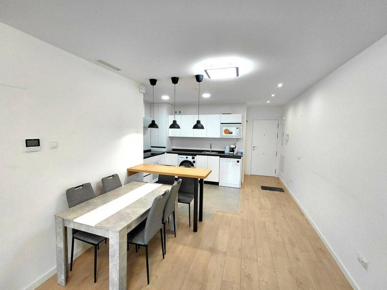 Appartement de 2 chambres à louer à Mijas avec piscine garage - 1 500 € (Ref: 9655581)