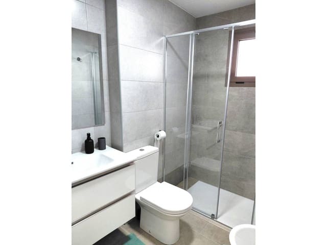 Appartement de 2 chambres à louer à Mijas avec piscine garage - 1 500 € (Ref: 9655581)