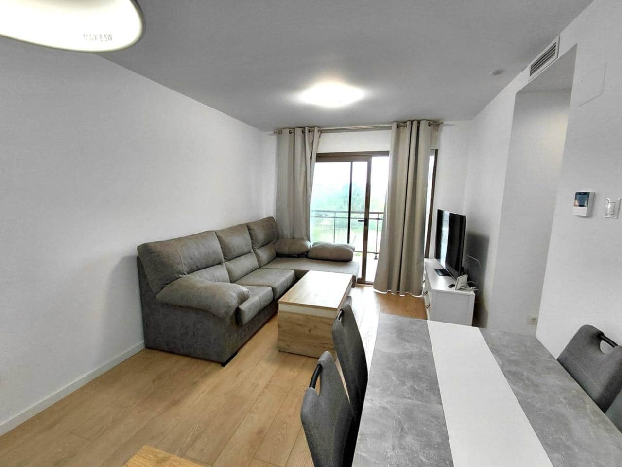 Appartement de 2 chambres à louer à Mijas avec piscine garage - 1 500 € (Ref: 9655581)