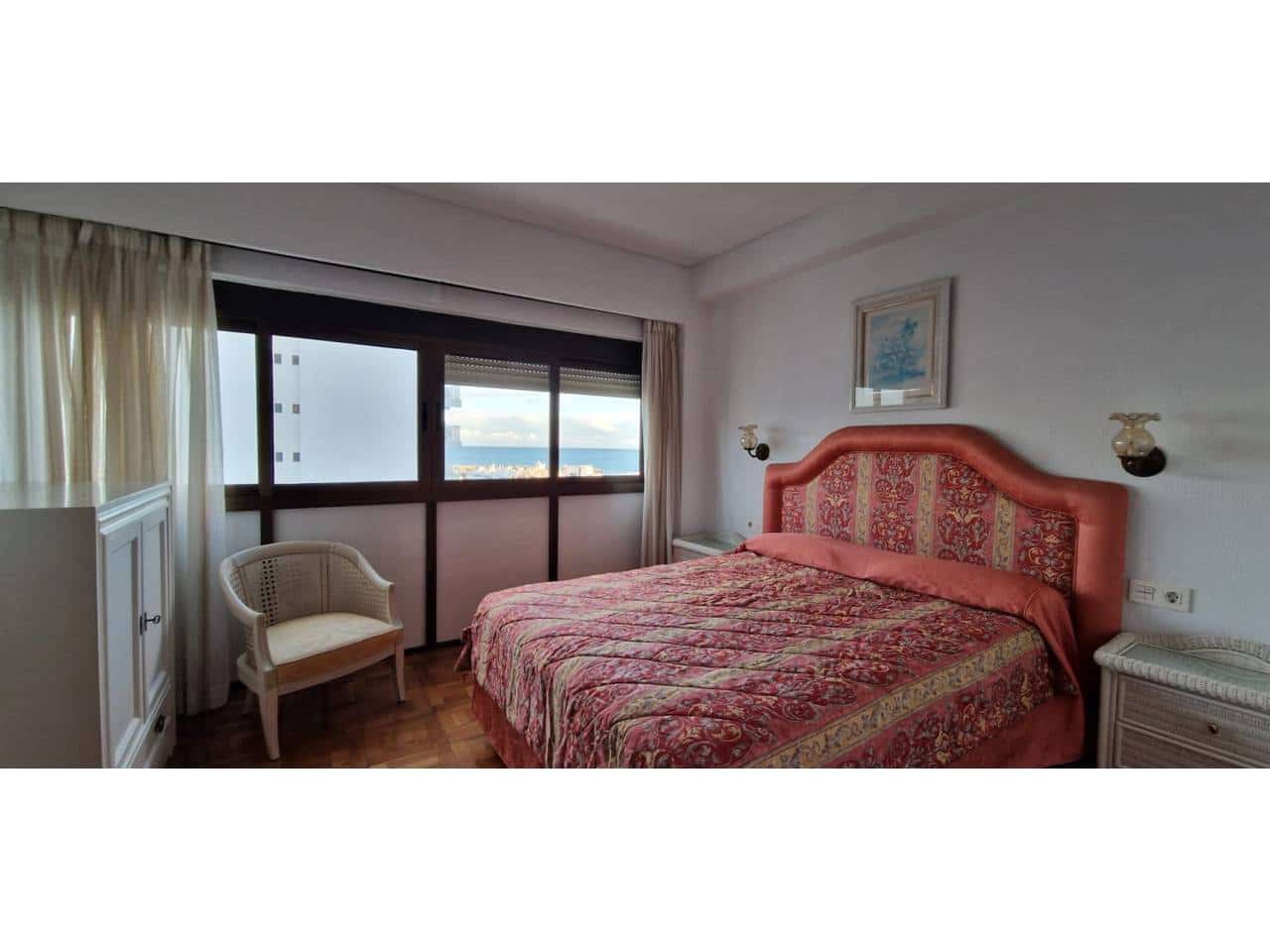 2 bedroom Apartment for rent in Benalmadena with pool - € 1,200 (Ref: 9658126)