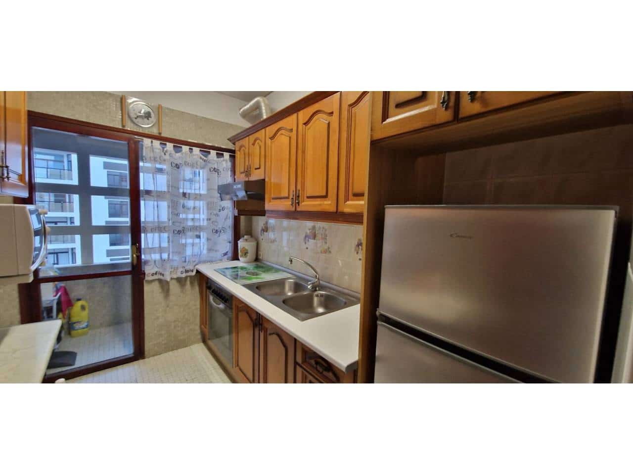 2 bedroom Apartment for rent in Benalmadena with pool - € 1,200 (Ref: 9658126)