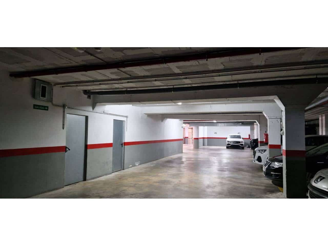 2 sypialnia Apartament na sprzedaż w Benalmadena z basenem garażem - 420 000 € (Ref: 9679384)