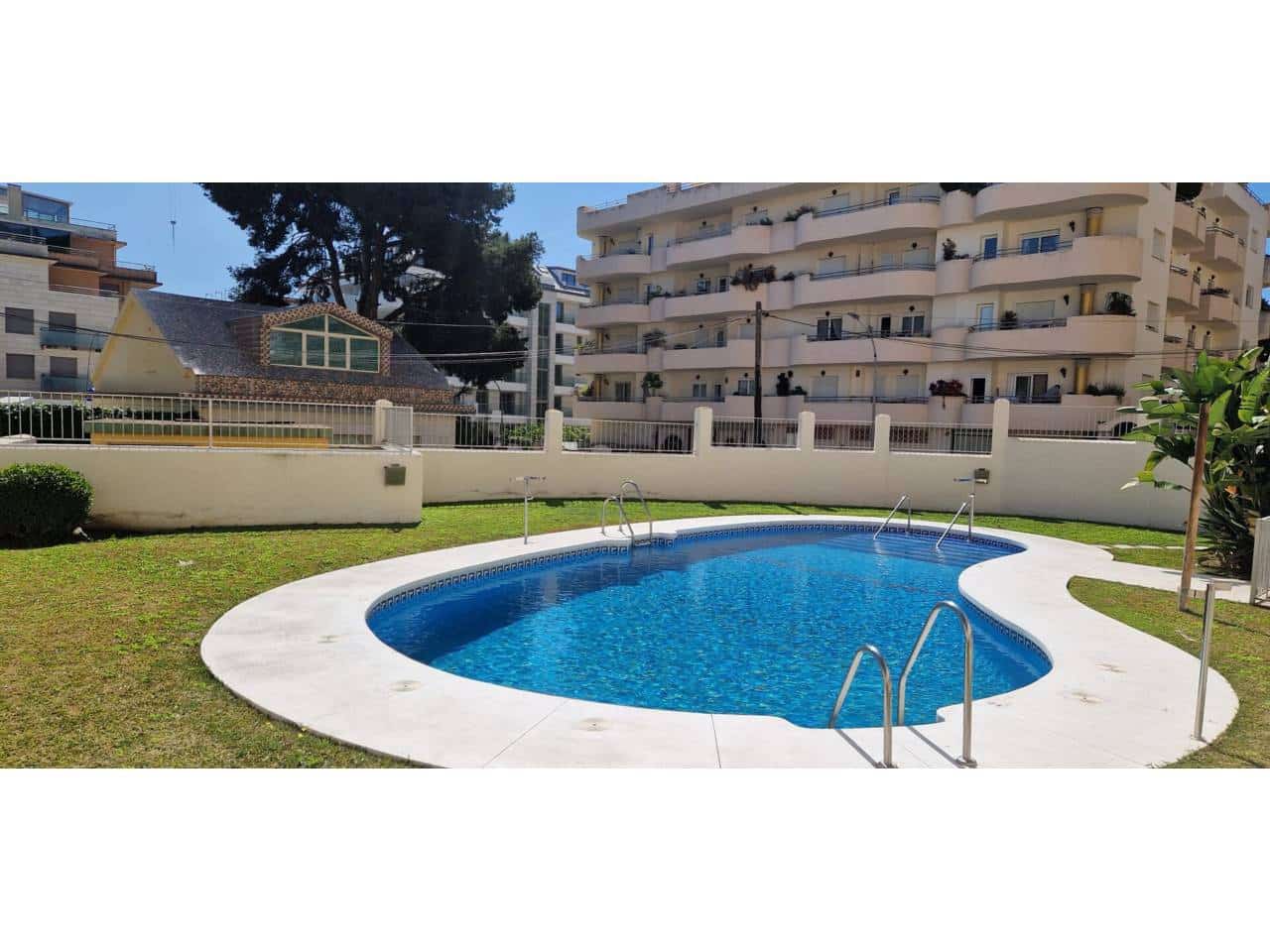 2 sypialnia Apartament na sprzedaż w Benalmadena z basenem garażem - 420 000 € (Ref: 9679384)