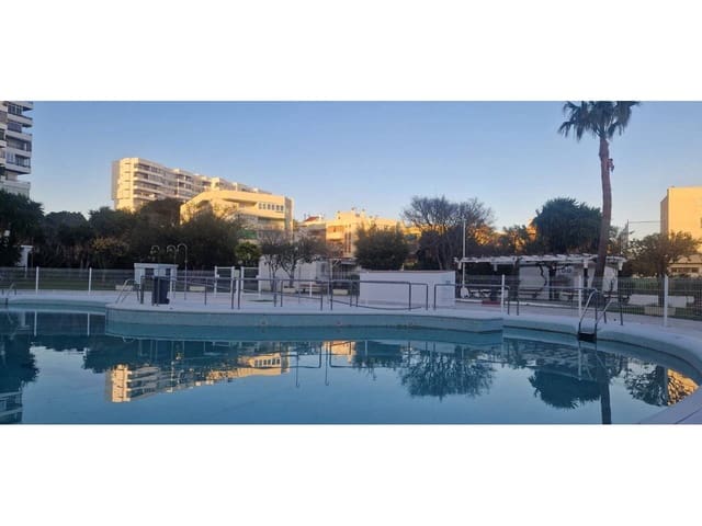 2 Zimmer Apartment zu verkaufen in Benalmádena mit Pool - 262.000 € (Ref: 9689899)