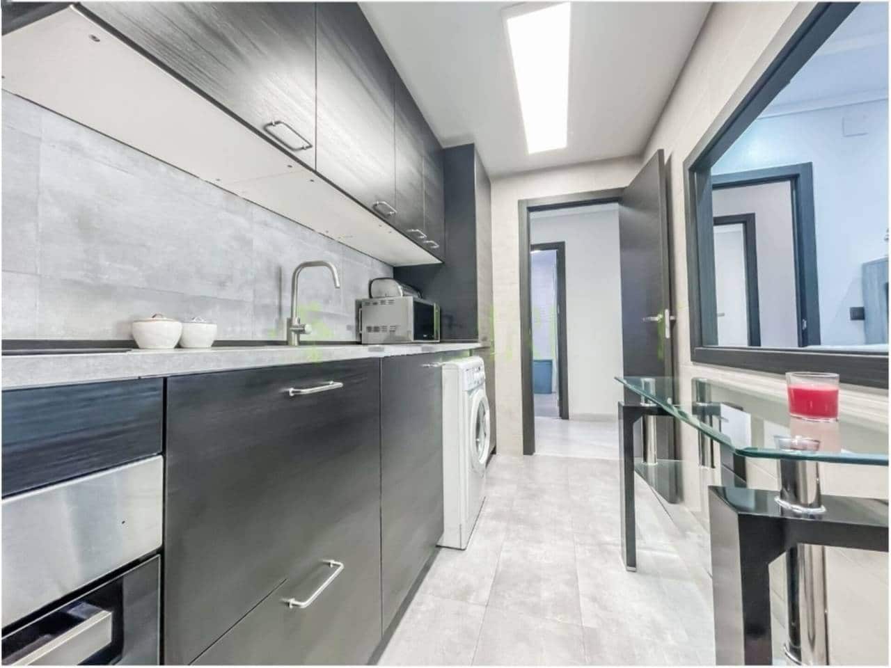 2 soveværelse Lejlighed til leje i Benalmadena - € 1.590 (Ref: 9720755)