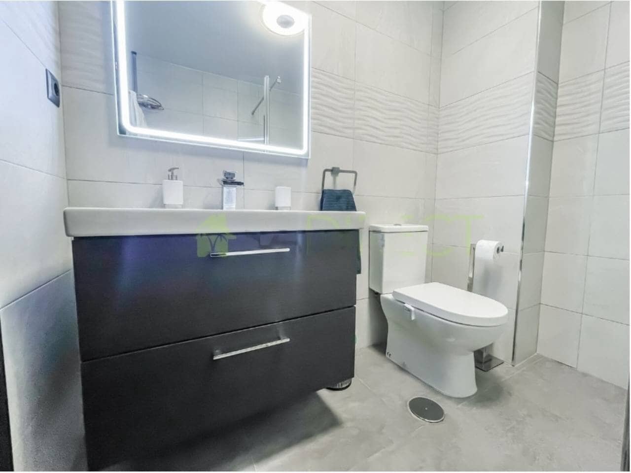 2 soveværelse Lejlighed til leje i Benalmadena - € 1.590 (Ref: 9720755)