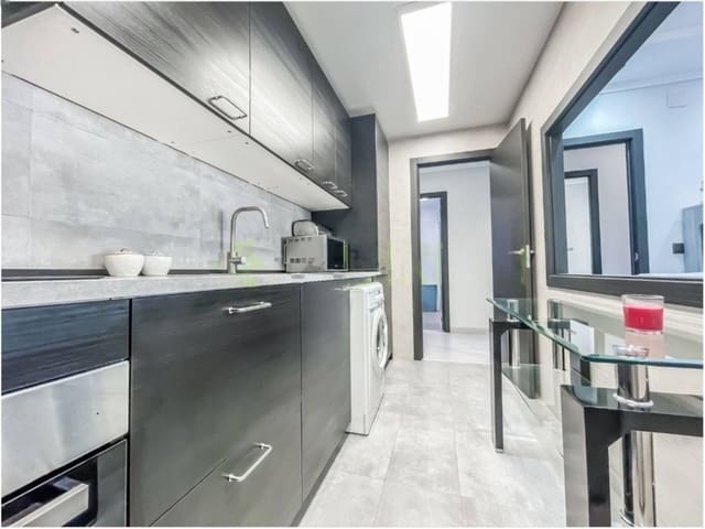 2 soveværelse Lejlighed til leje i Benalmádena - € 1.590 (Ref: 9720755)