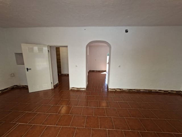 Commercial for rent in Benalmádena - € 1,200 (Ref: 9721009)