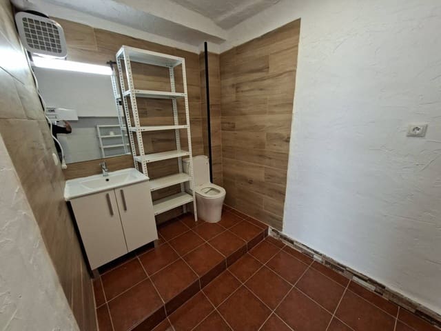 Commercial for rent in Benalmádena - € 1,200 (Ref: 9721009)