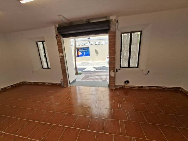 Commercial for rent in Benalmádena - € 1,200 (Ref: 9721009)
