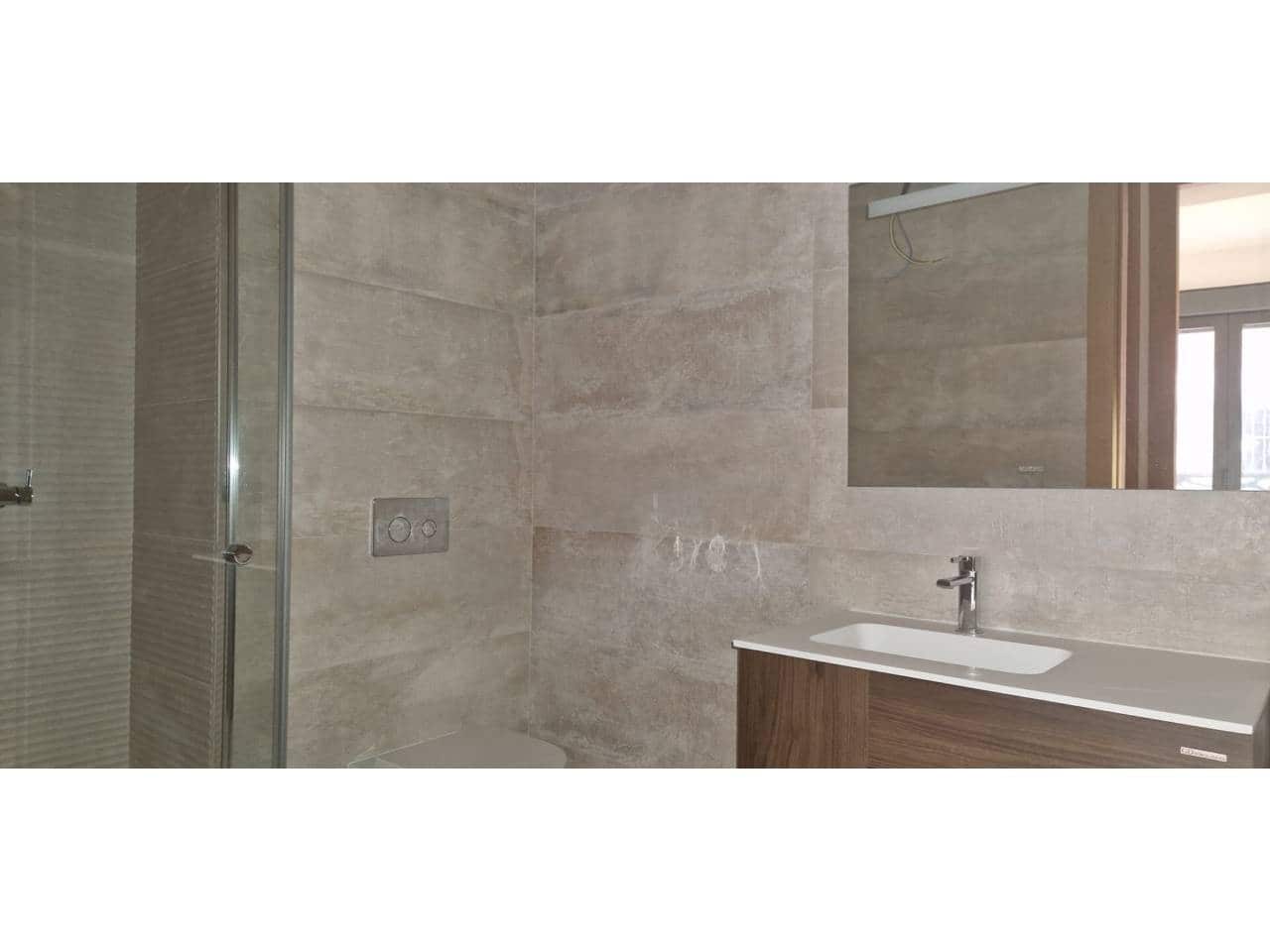 2 slaapkamer Appartement te koop in Malaga stad met garage - € 769.500 (Ref: 9725023)