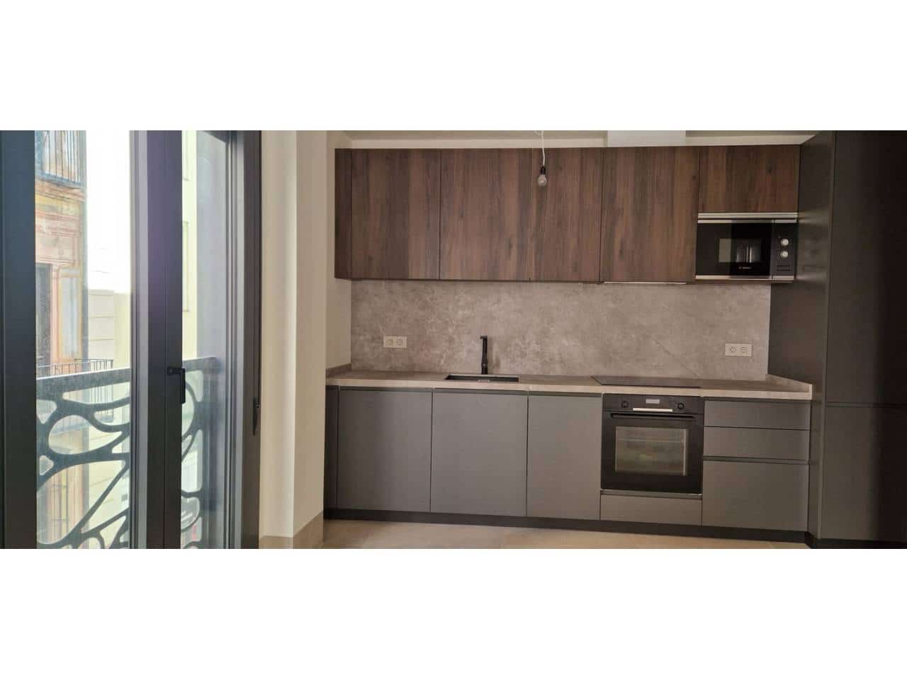 2 slaapkamer Appartement te koop in Malaga stad met garage - € 769.500 (Ref: 9725023)