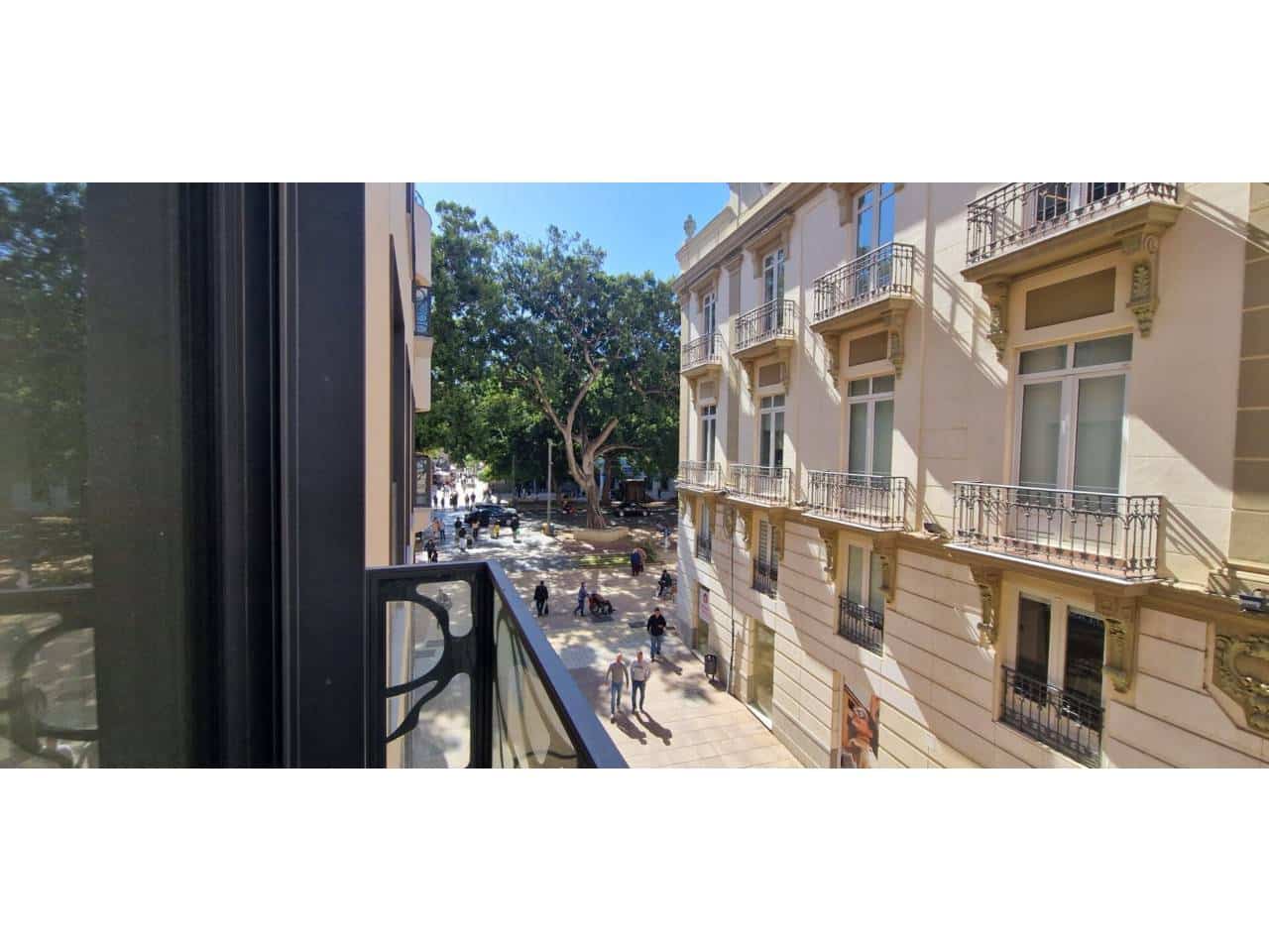 2 slaapkamer Appartement te koop in Malaga stad met garage - € 769.500 (Ref: 9725023)