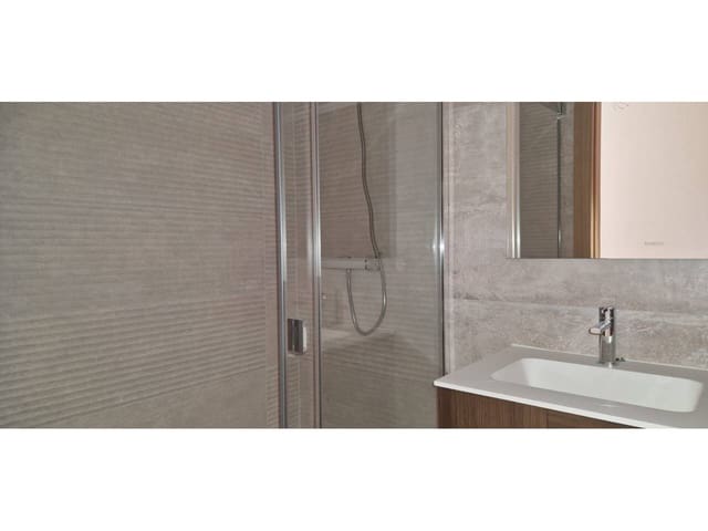 2 soveværelse Lejlighed til salg i Málaga by med garage - € 1.035.000 (Ref: 9725024)