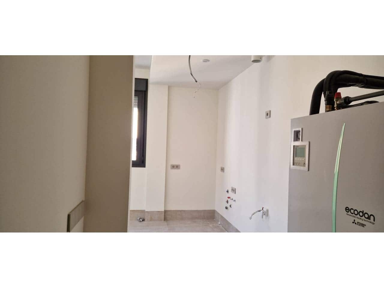 2 soveværelse Lejlighed til salg i Malaga by med garage - € 810.000 (Ref: 9725025)