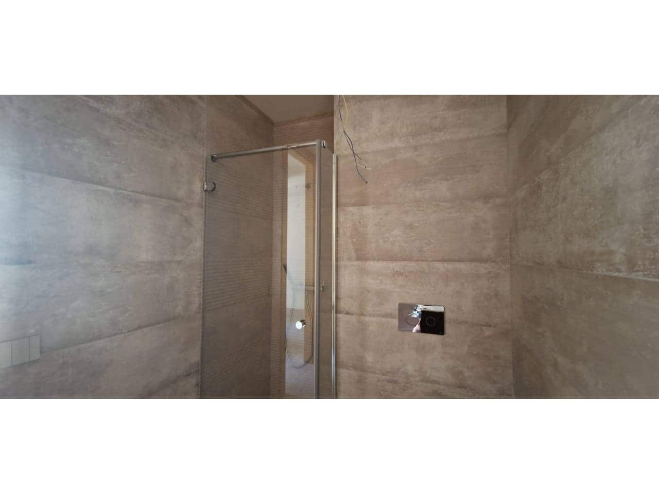 2 soveværelse Lejlighed til salg i Malaga by med garage - € 810.000 (Ref: 9725025)