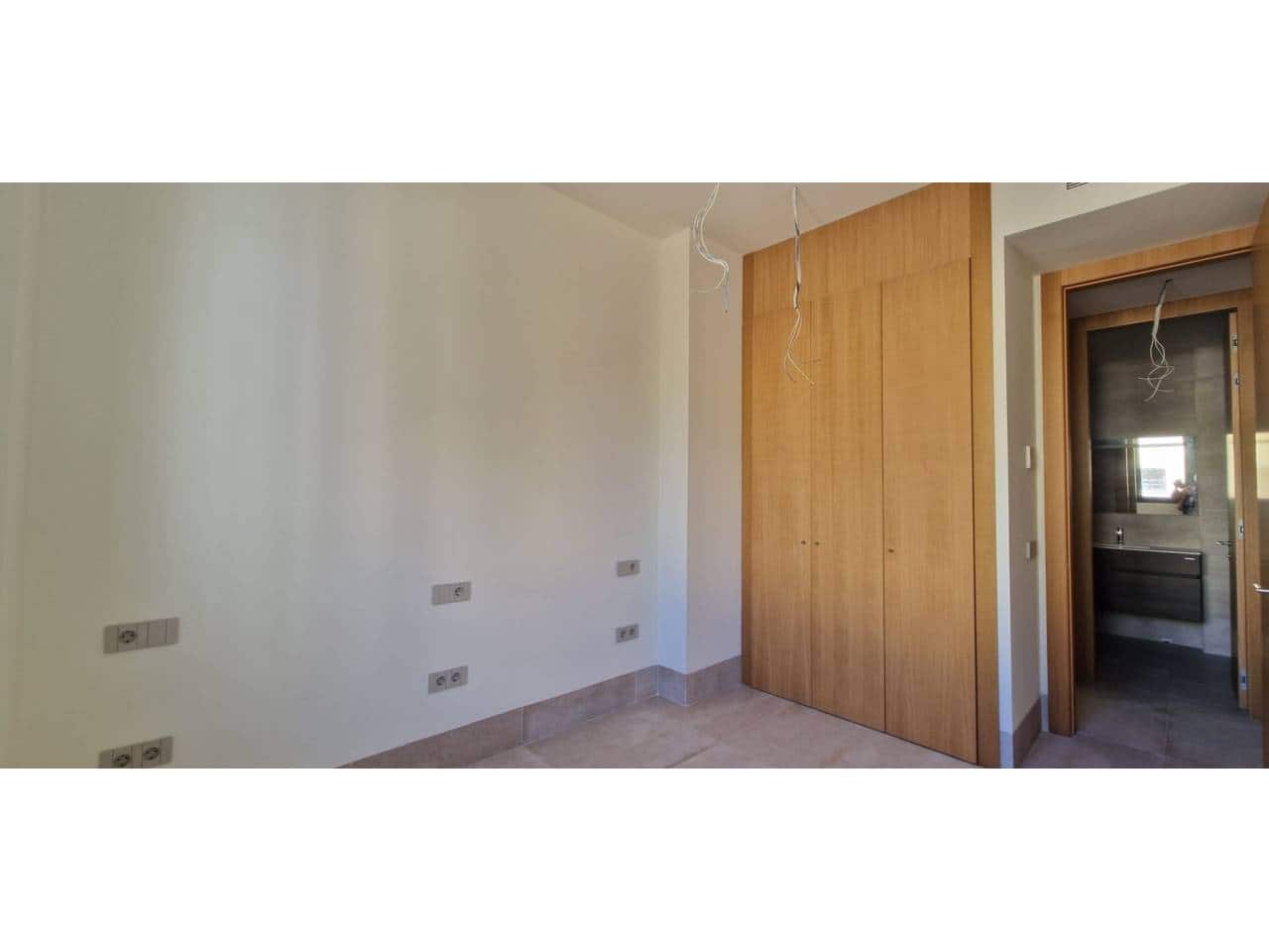 2 soveværelse Lejlighed til salg i Malaga by med garage - € 810.000 (Ref: 9725025)