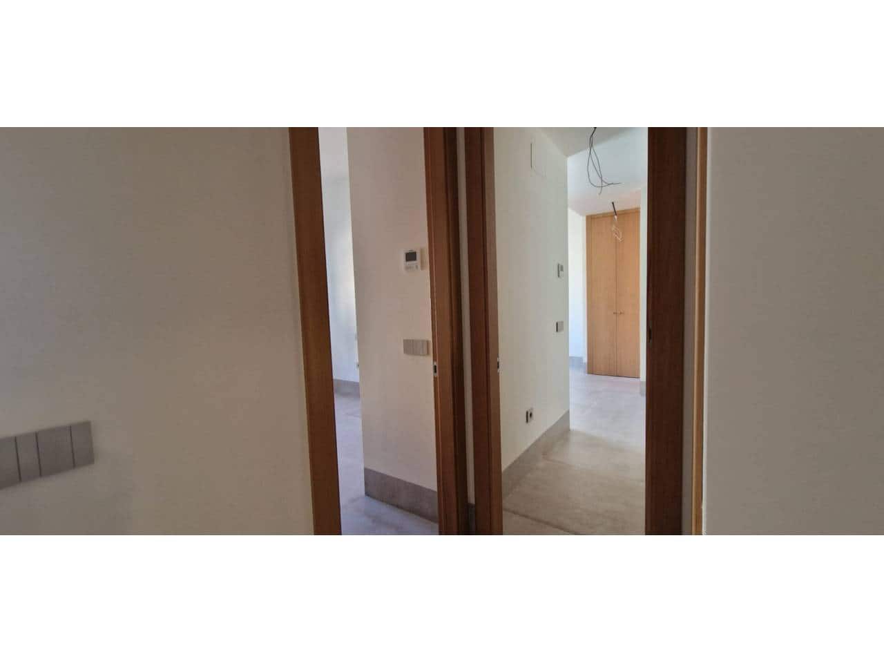 2 soveværelse Lejlighed til salg i Malaga by med garage - € 810.000 (Ref: 9725025)