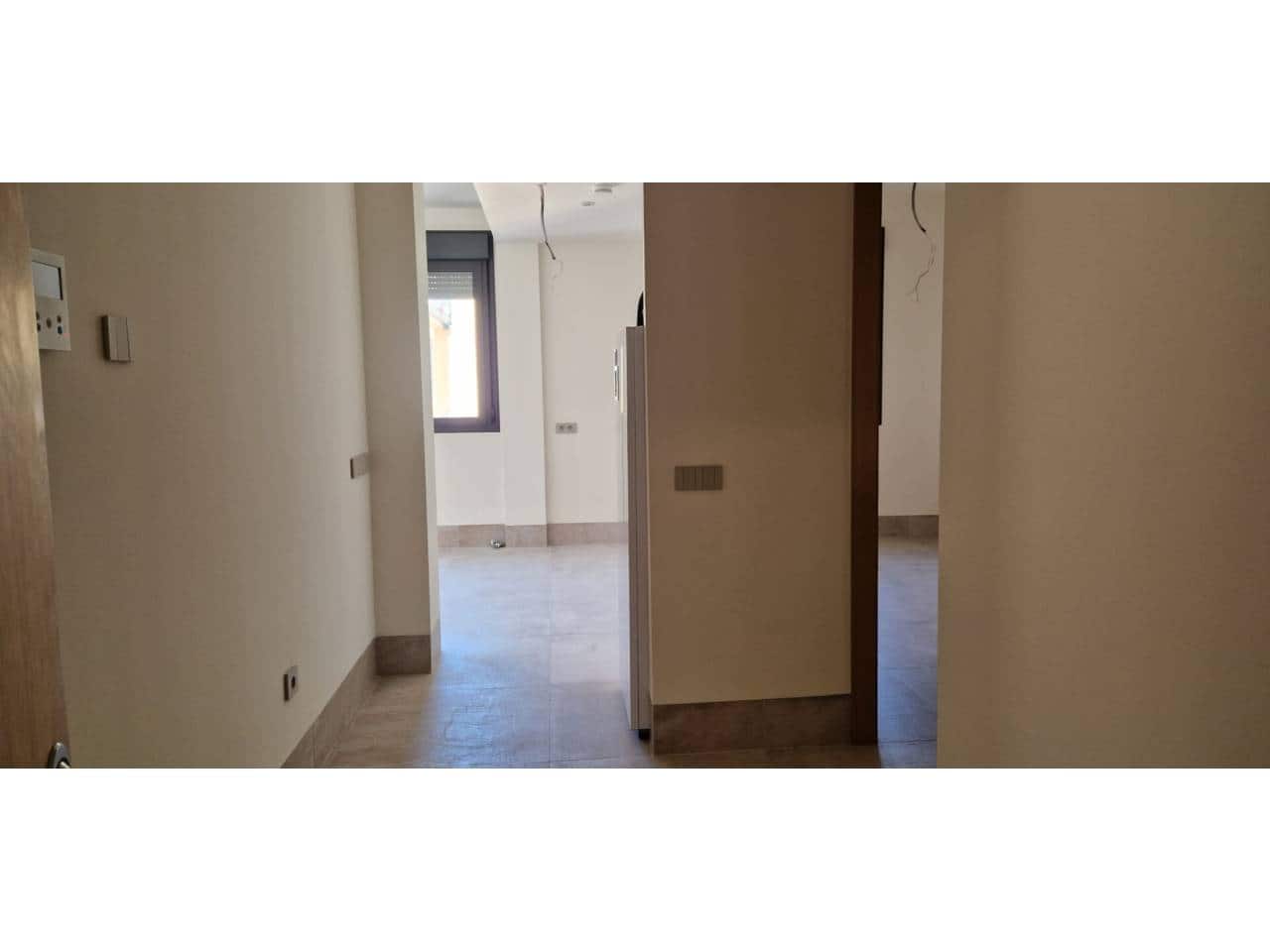 2 soveværelse Lejlighed til salg i Malaga by med garage - € 810.000 (Ref: 9725025)