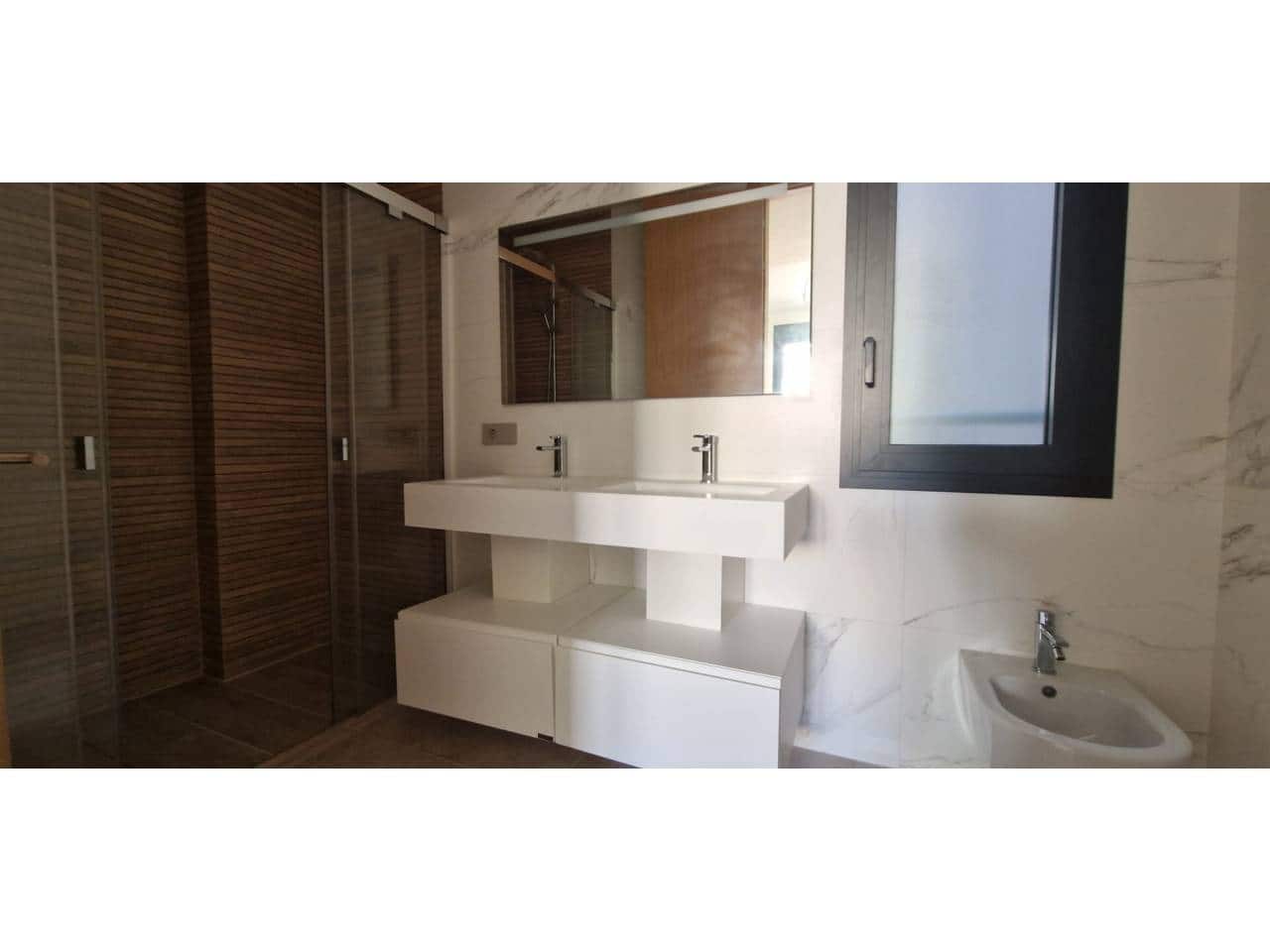 2 soveværelse Lejlighed til salg i Malaga by med garage - € 810.000 (Ref: 9725025)