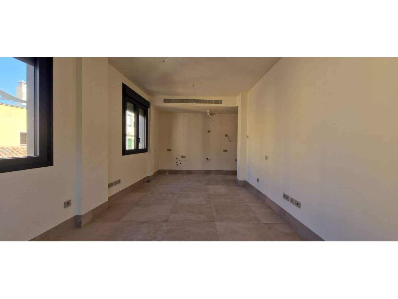 2 soveværelse Lejlighed til salg i Malaga by med garage - € 810.000 (Ref: 9725025)