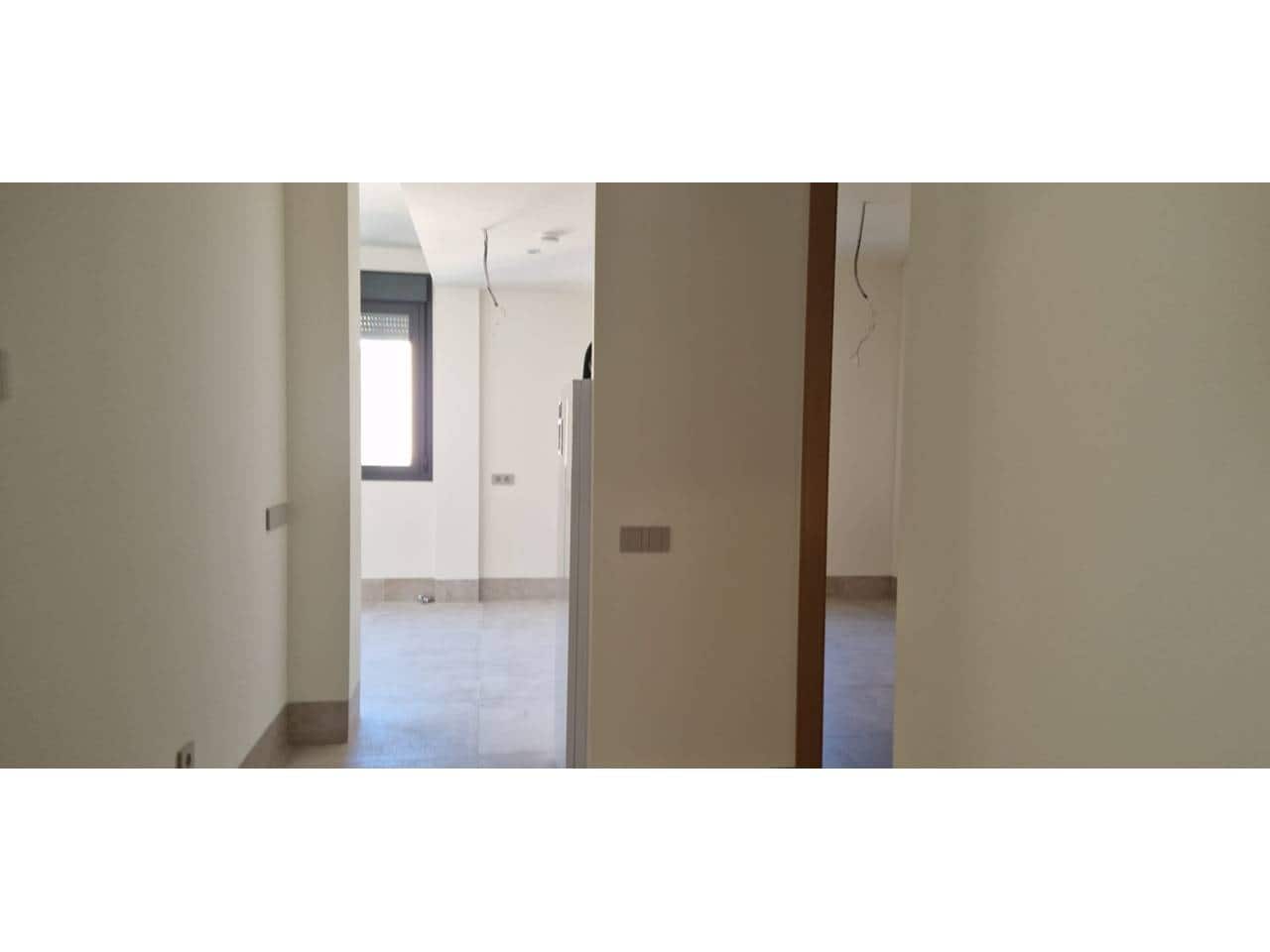 2 soveværelse Lejlighed til salg i Malaga by med garage - € 810.000 (Ref: 9725025)