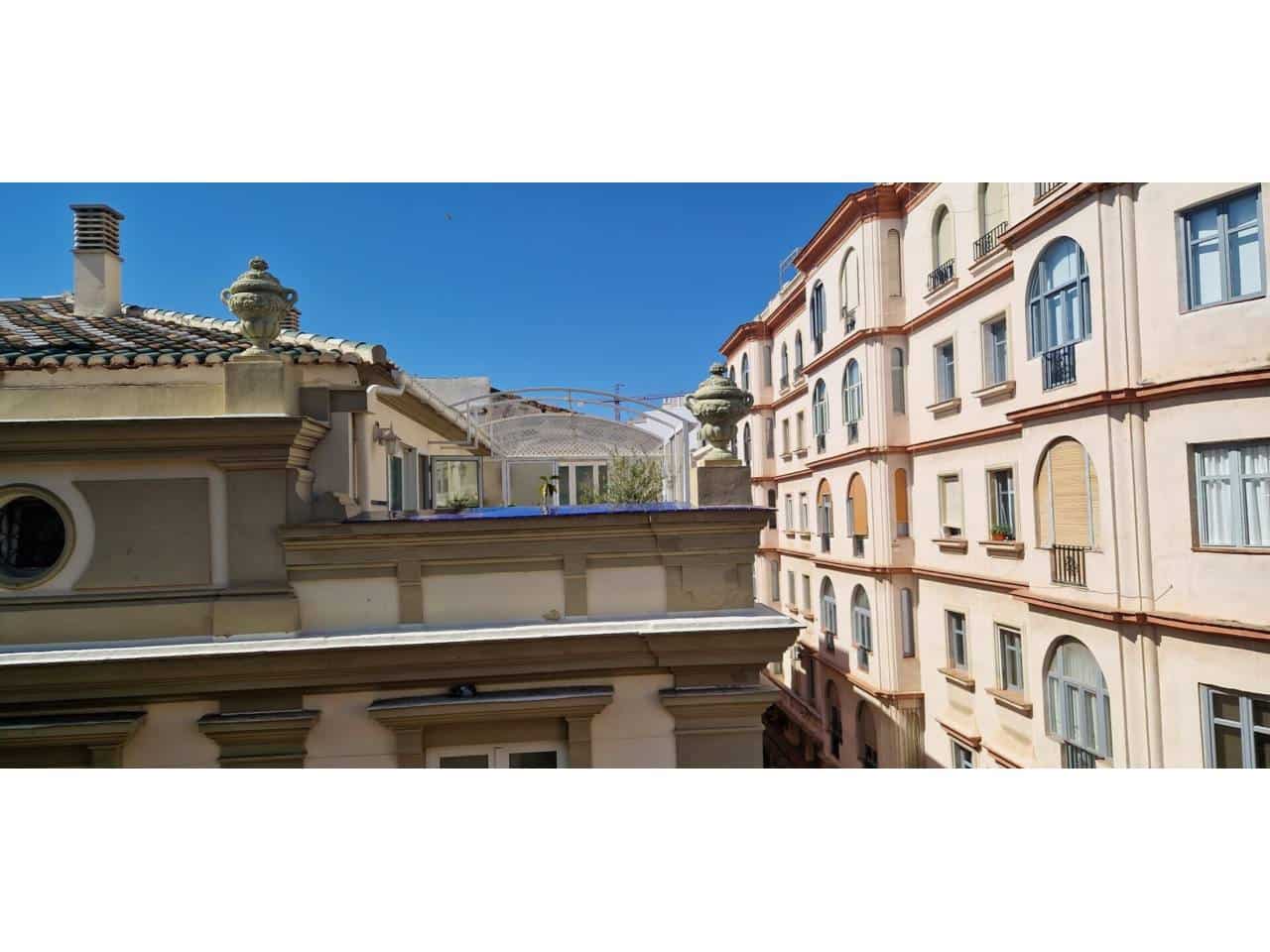 2 soveværelse Lejlighed til salg i Malaga by med garage - € 810.000 (Ref: 9725025)