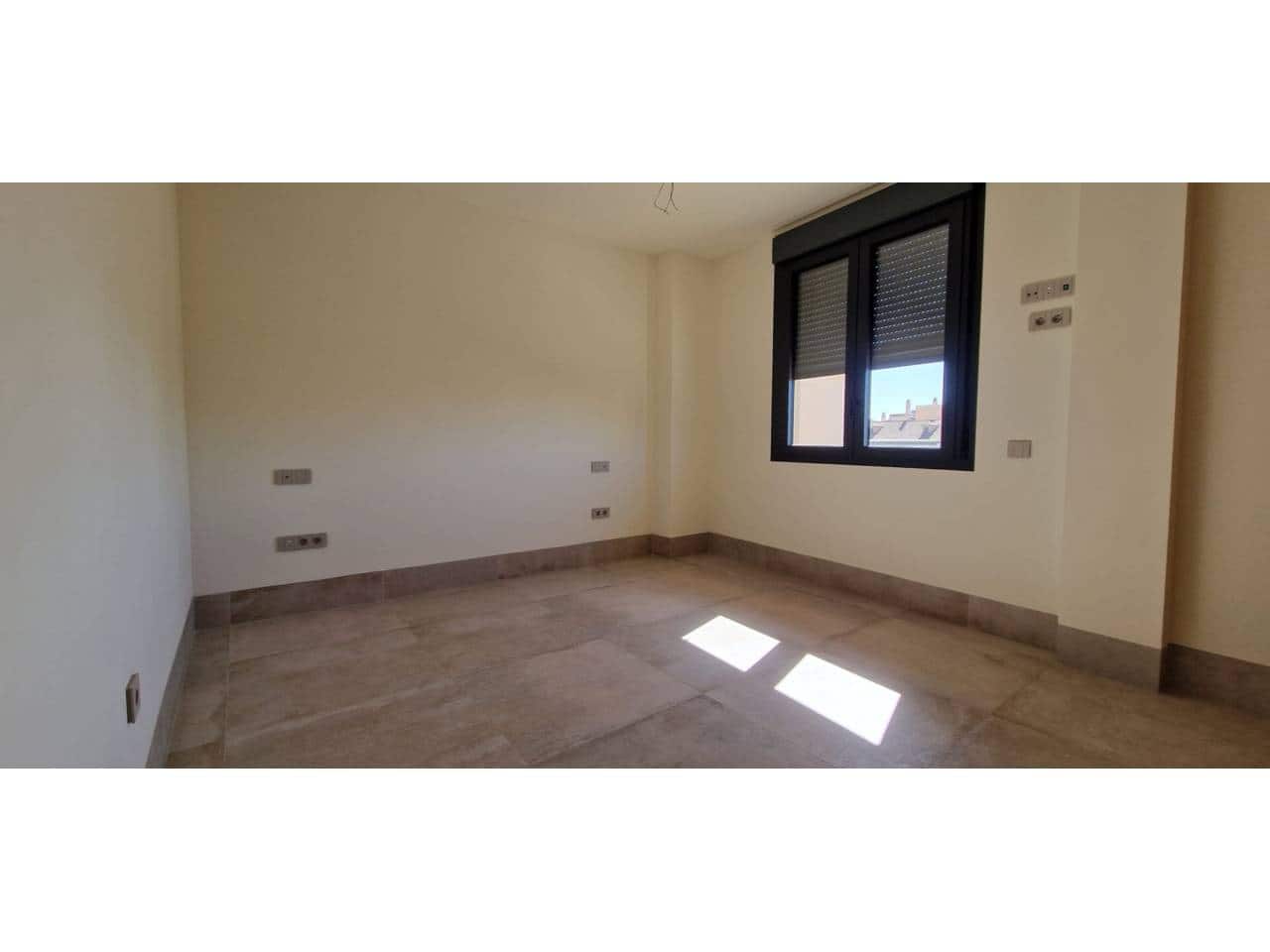 Ático de 2 habitaciones en Málaga ciudad en venta con garaje - 1.395.000 € (Ref: 9725026)