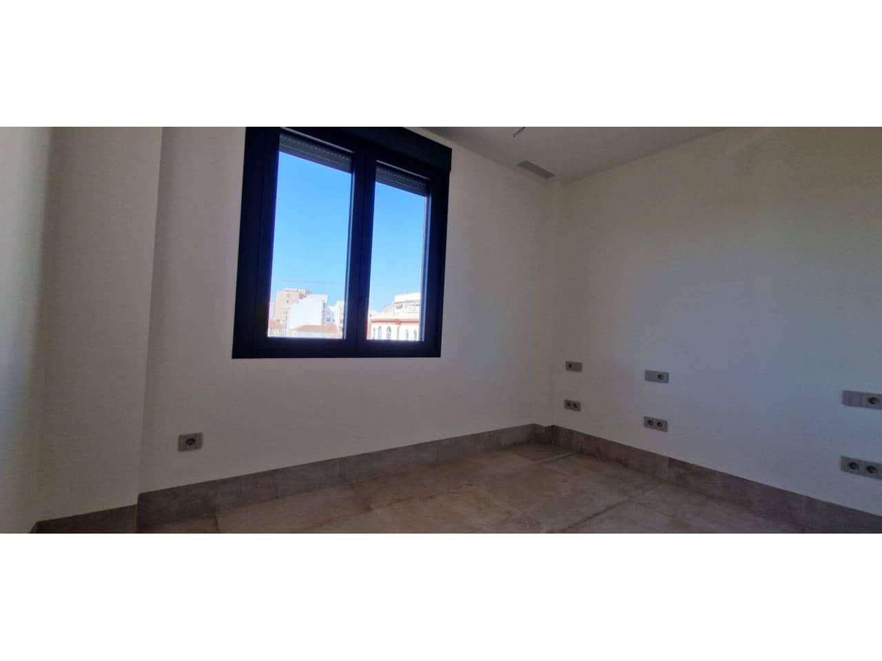 Ático de 2 habitaciones en Málaga ciudad en venta con garaje - 1.395.000 € (Ref: 9725026)