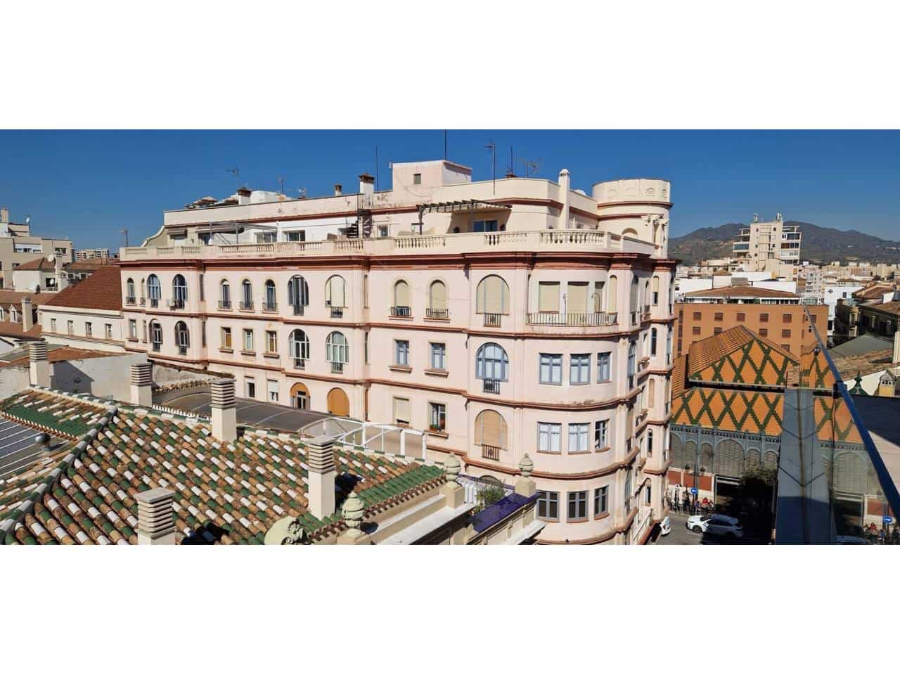 Ático de 2 habitaciones en Málaga ciudad en venta con garaje - 1.395.000 € (Ref: 9725026)