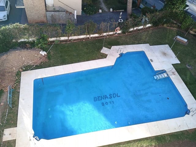 1 sypialnia Apartament na sprzedaż w Benalmádena z basenem garażem - 289 000 € (Ref: 9737734)