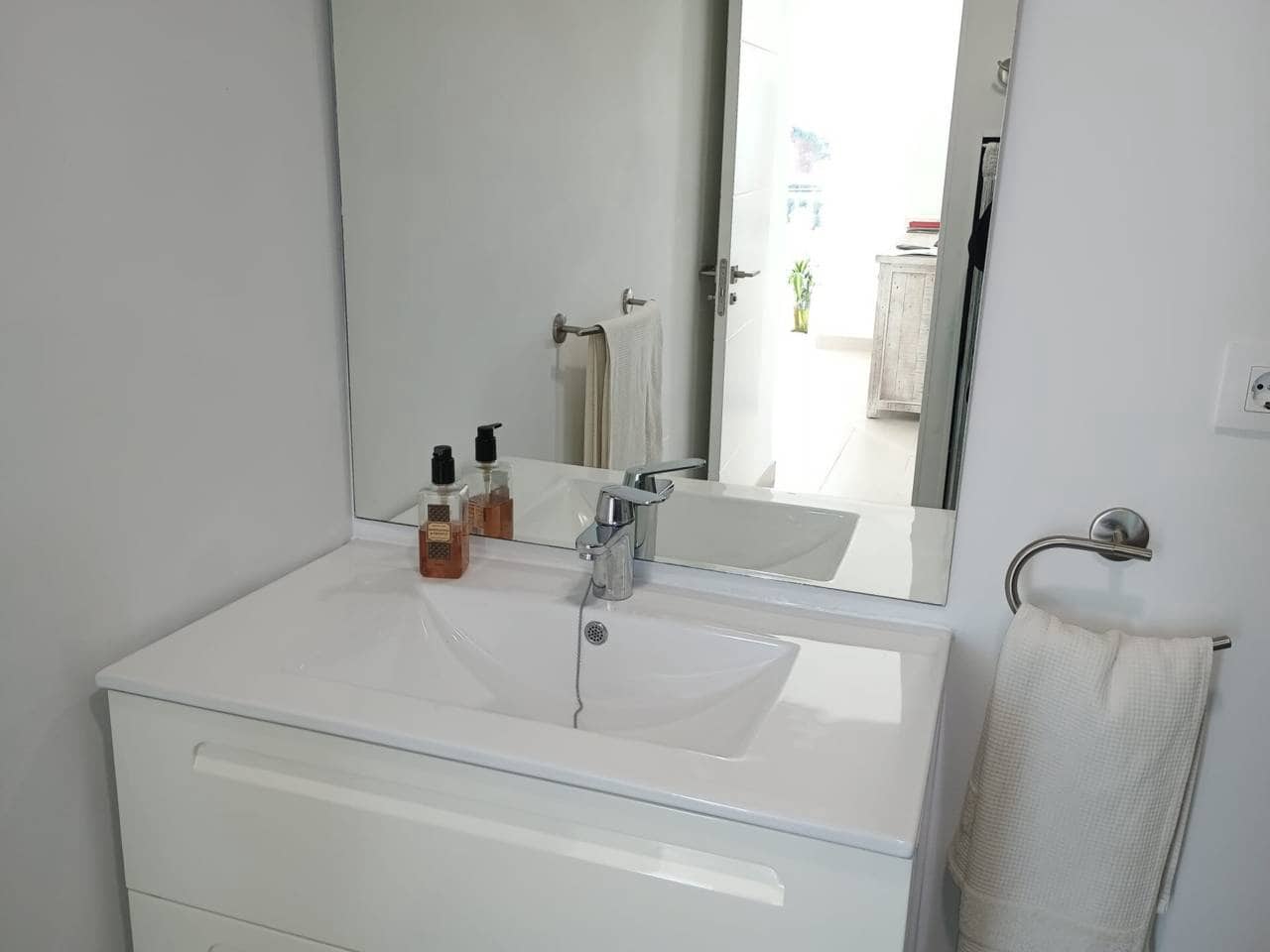 1 soverom Leilighet til salgs i Benalmadena med svømmebasseng garasje - € 289 000 (Ref: 9737734)