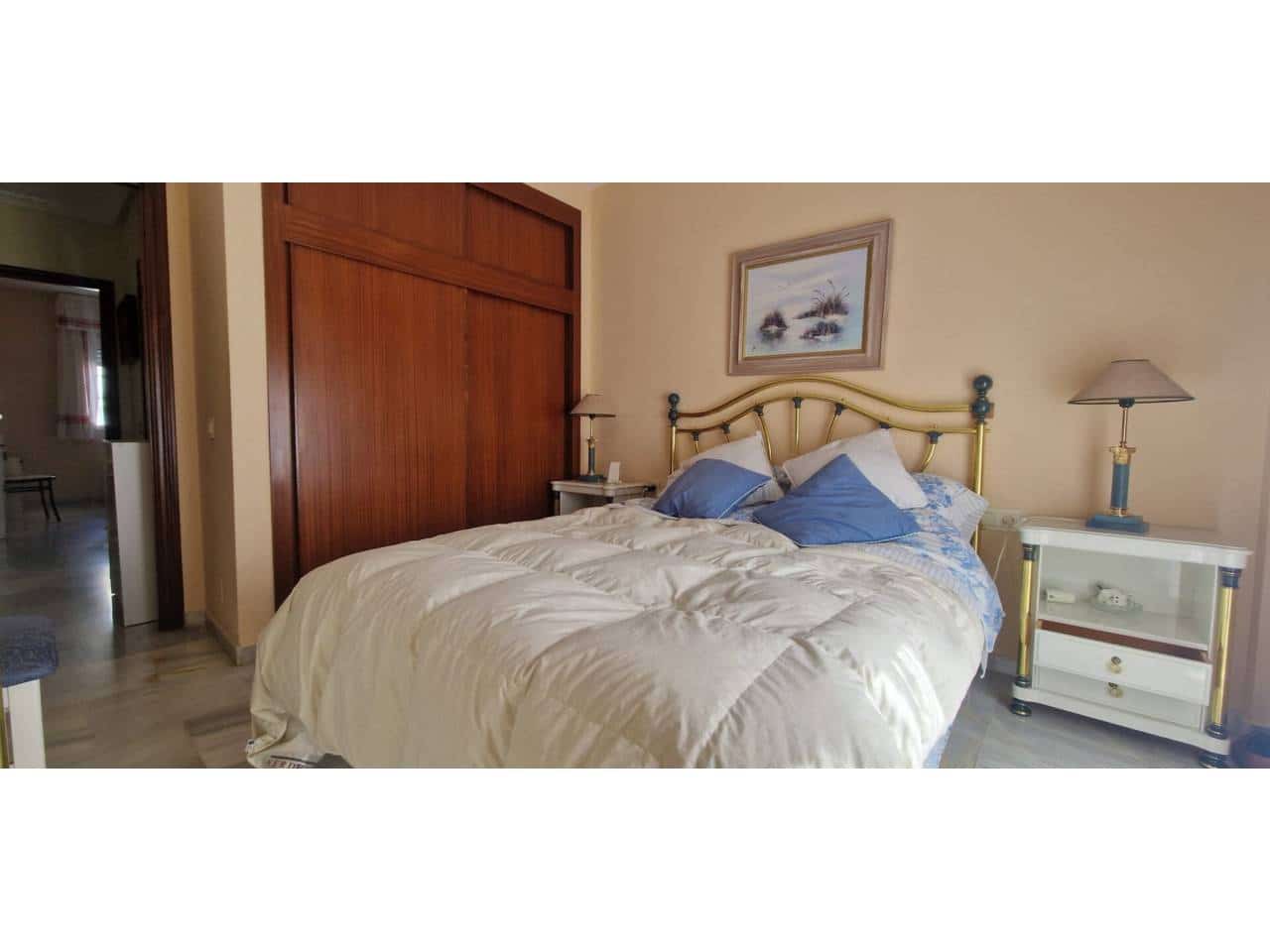 2 bedroom Apartment for sale in Torremolinos with pool - € 420,000 (Ref: 9747474)