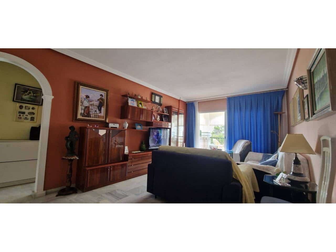 2 bedroom Apartment for sale in Torremolinos with pool - € 420,000 (Ref: 9747474)