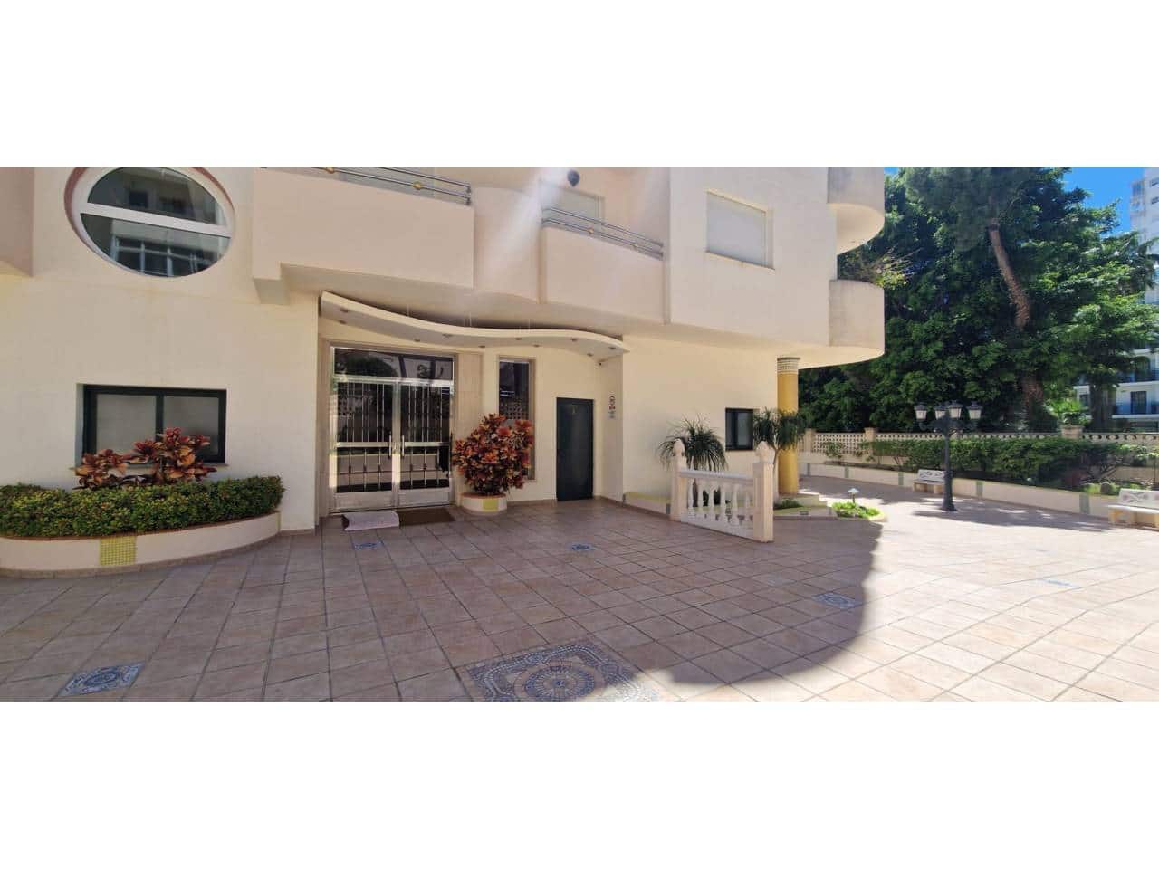 3 sovrum Lägenhet till salu i Benalmadena med pool garage - 450 000 € (Ref: 9777317)