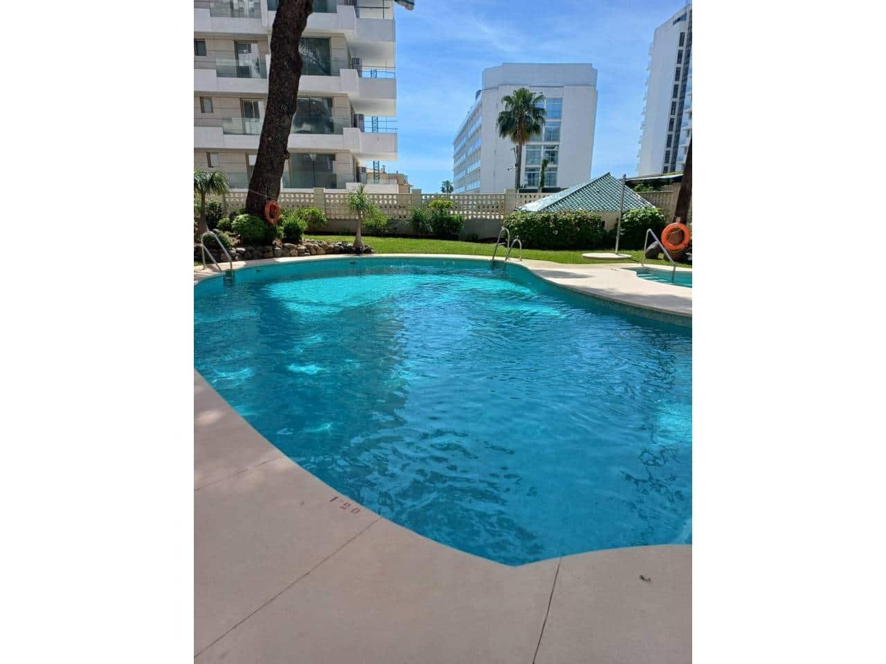 3 bedroom Apartment for sale in Benalmadena with pool garage - € 450,000 (Ref: 9777317)