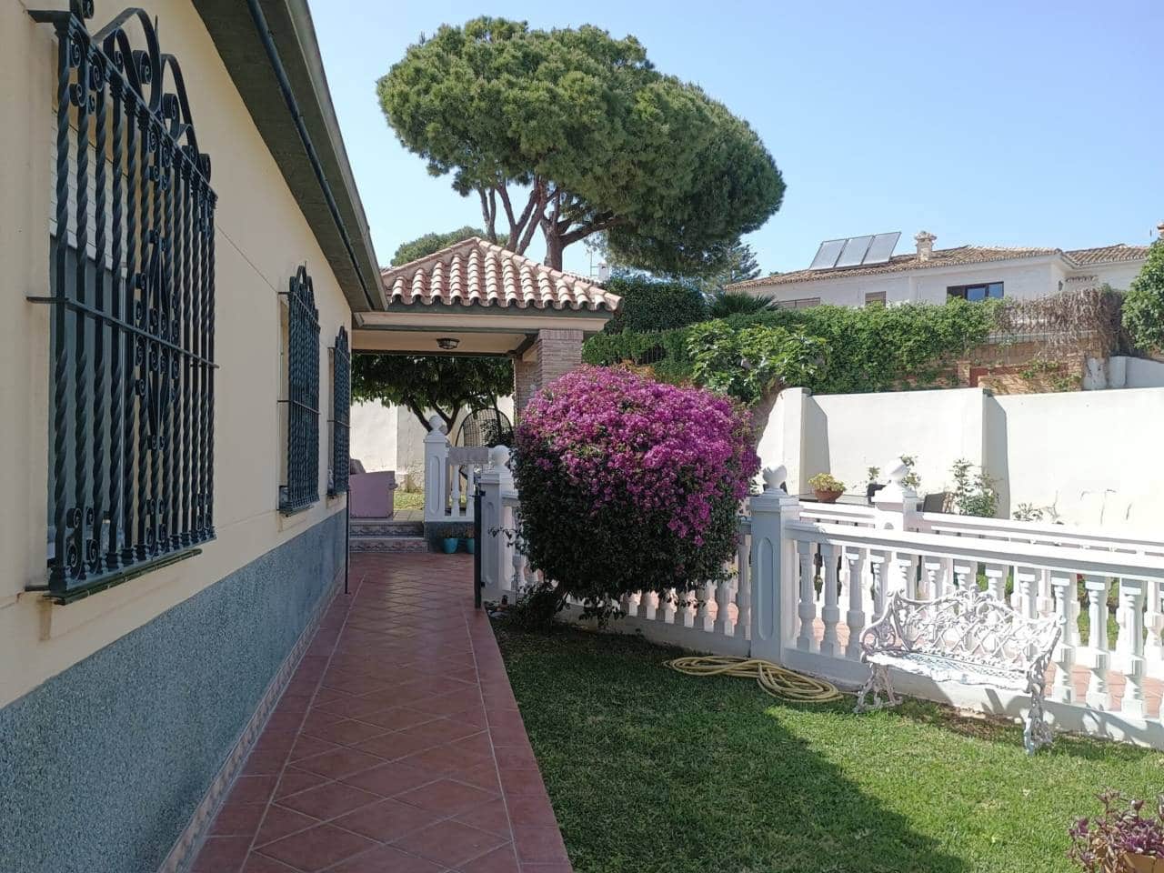 6 bedroom Villa for sale in Benalmadena with pool garage - € 998,000 (Ref: 9796576)