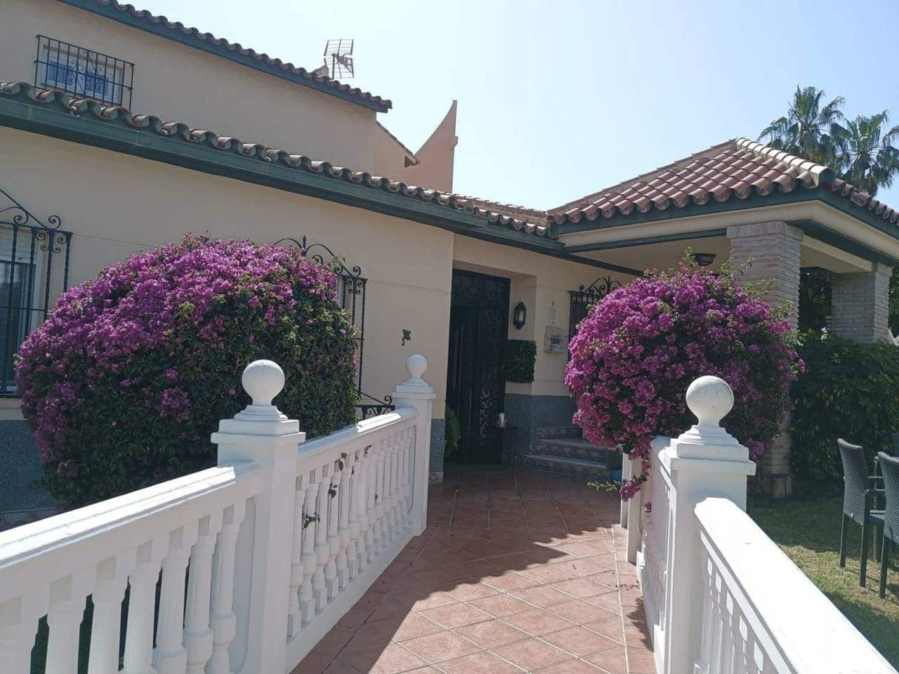 6 bedroom Villa for sale in Benalmadena with pool garage - € 998,000 (Ref: 9796576)